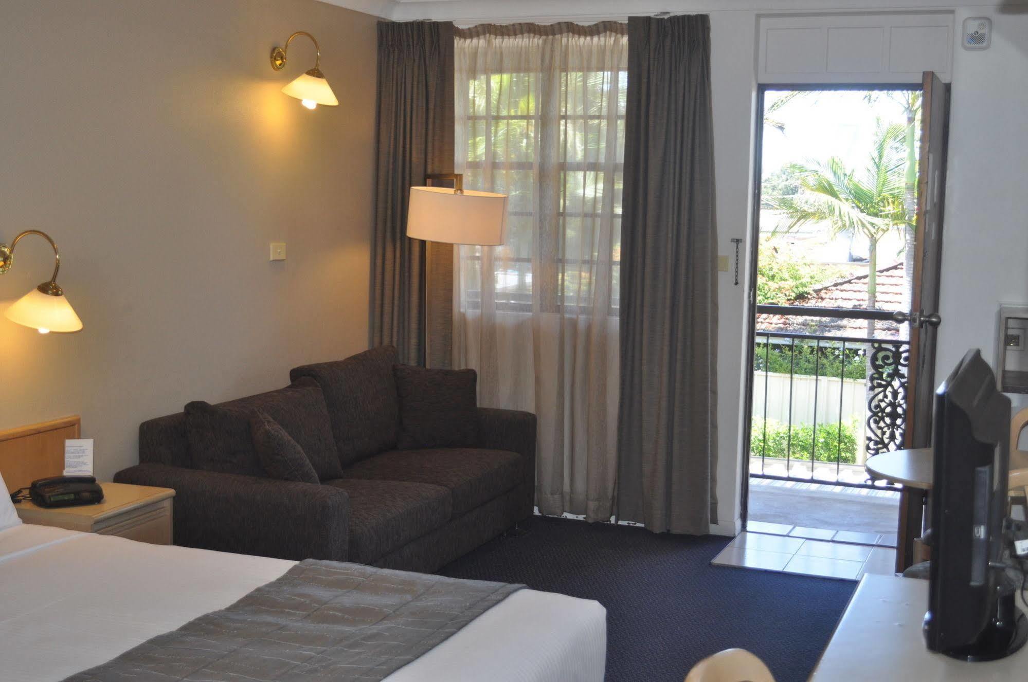 In Town Motor Inn 타리 외부 사진